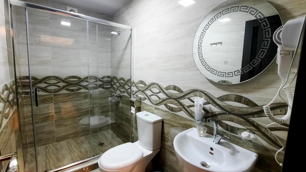 Hotel Koshki Zugdidi Ngoại thất bức ảnh